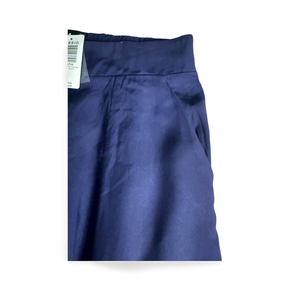 Torrid Navy Faux Button-Front Design Midi SkirtStretch waistband Preppy NWT SZ12 - Picture 4 of 5